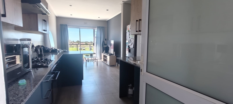 To Let 2 Bedroom Property for Rent in Overbaakens Eastern Cape